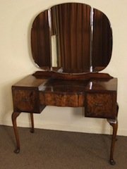 dressing table