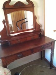 vanity dresser