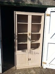 display cabinet