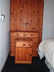 bedroom furniture set