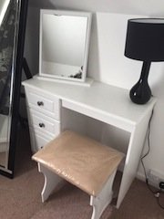 dressing table